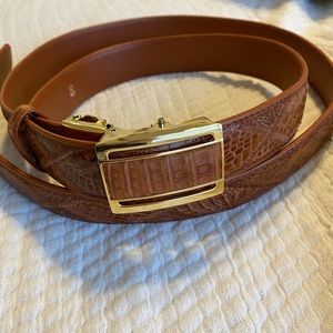 - Croton Genuine Crocodile skin slide lock gold belt size 50 in perfect co…